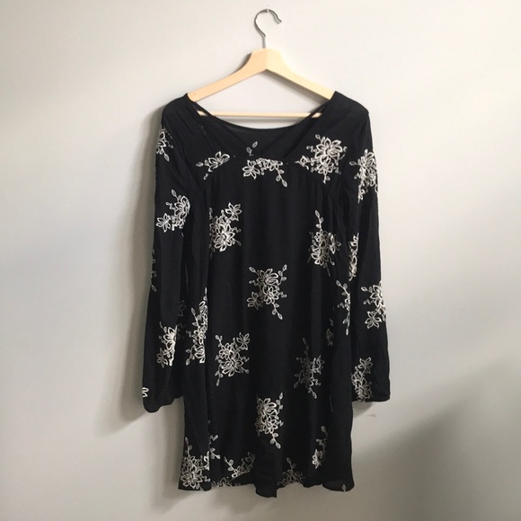 Floral Free People Inspired Dress - Picture 2 of 3